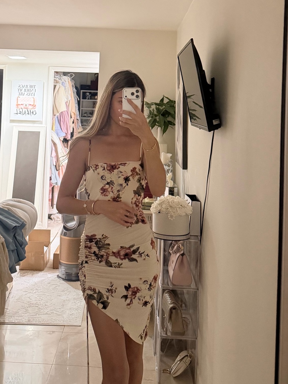 Floral Spaghetti-Strap Bodycon Dress in Cream
